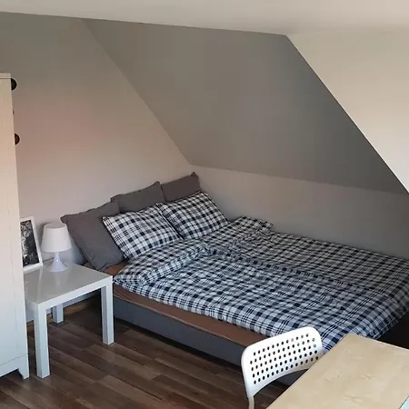 Na Rogu - Pokoje Gościnne
