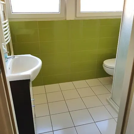 Kwatera prywatna Na Rogu - Pokoje Gościnne